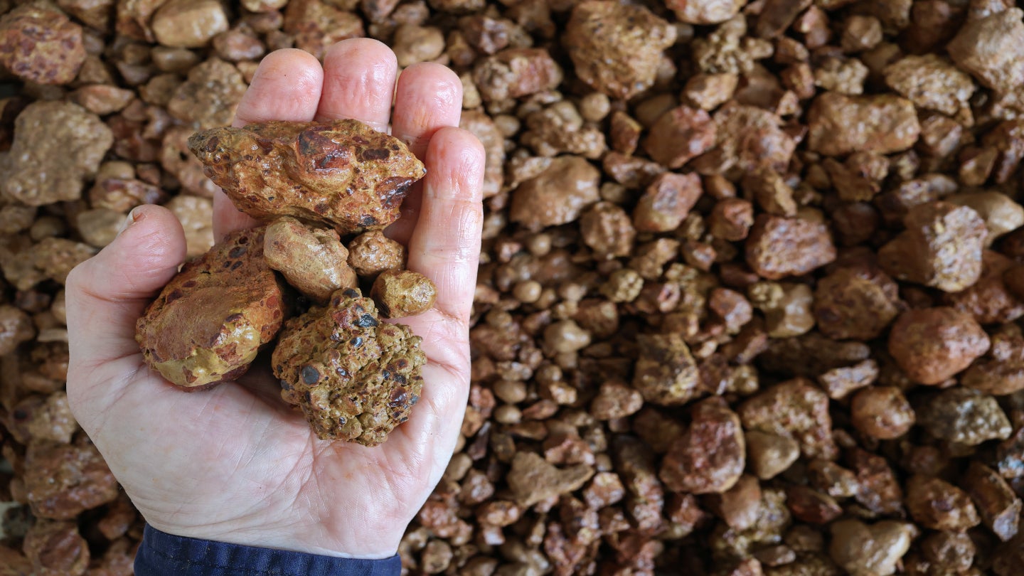 lindian-resources-securise-la-pleine-propriete-du-projet-de-bauxite-leouma-en-guinee