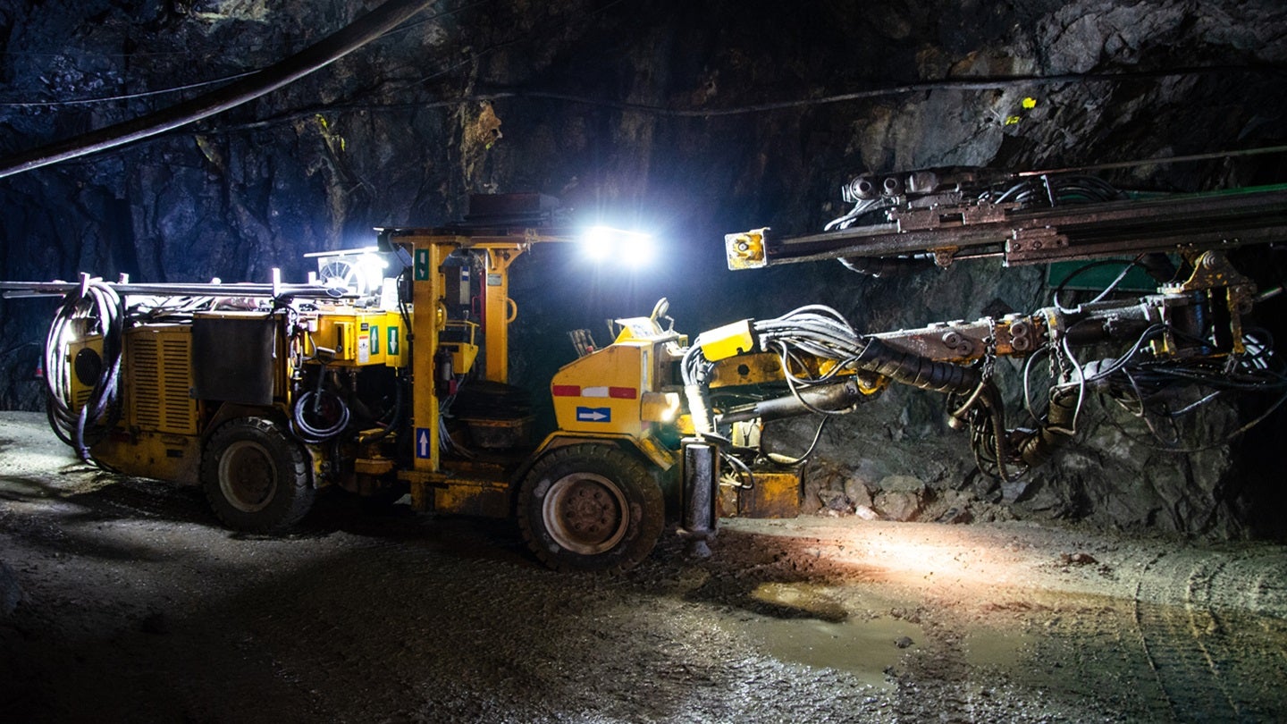 aums-obtient-un-contrat-de-655-milliards-de-dollars-pour-la-mine-d’or-obuasi-d’anglogold-ashanti