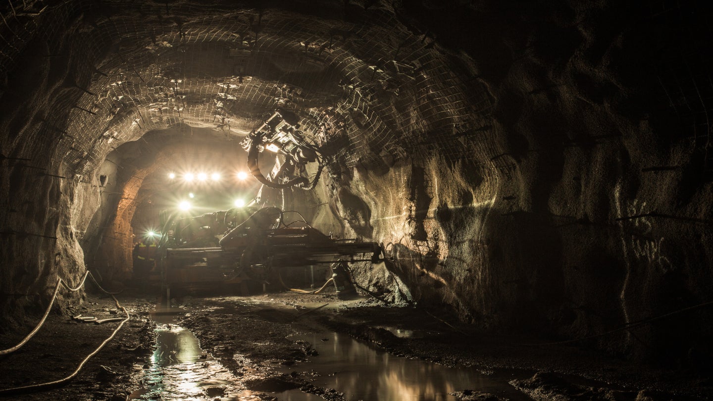 la-mine-endeavour-de-polymetals-resources-en-australie-commence-la-production-d’argent-et-de-zinc