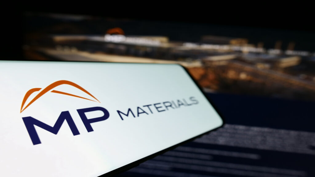 MP matériaux et DOD pour nous développer la chaîne d’approvisionnement des aimant de terres rares