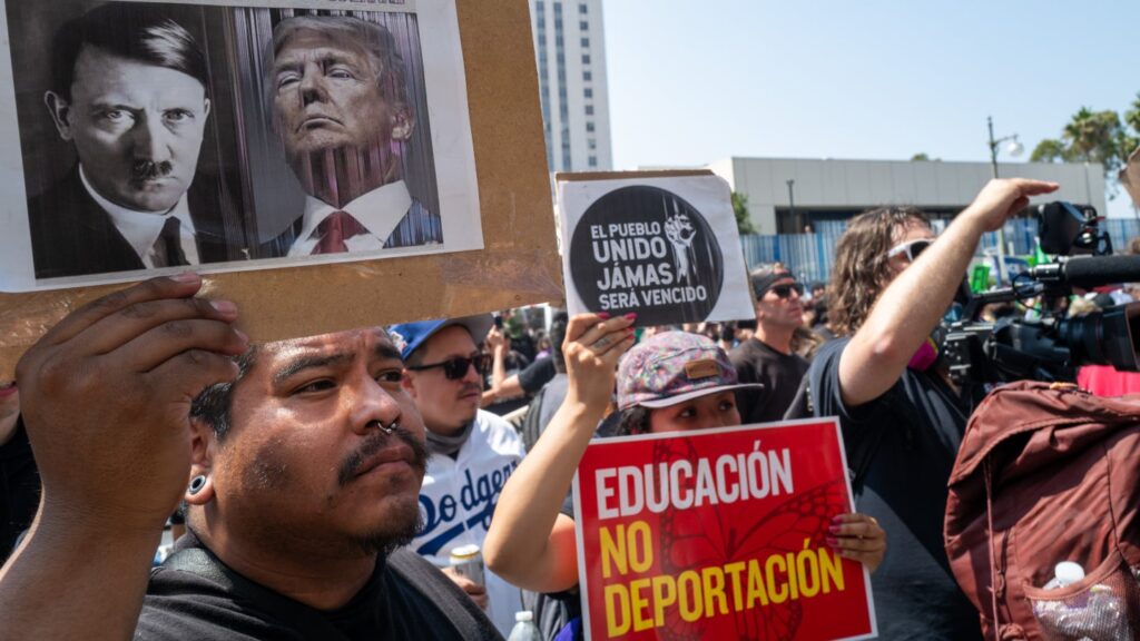Les politiques Trump peuvent créer une «tempête parfaite» pour l’inflation américaine