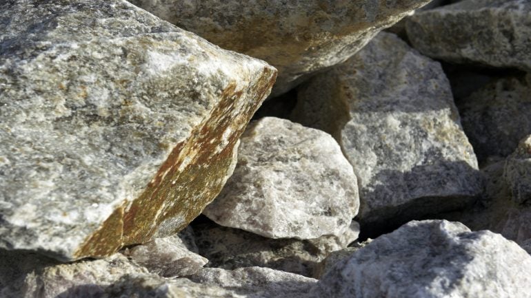 kodal-demarre-les-exportations-du-projet-de-lithium-de-bougouni-au-mali