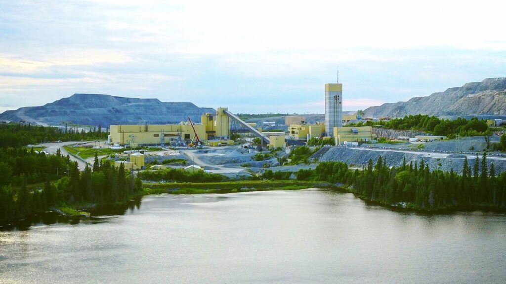 Barrick finalise la vente de la mine d’or Hemlo à Carcetti Capital